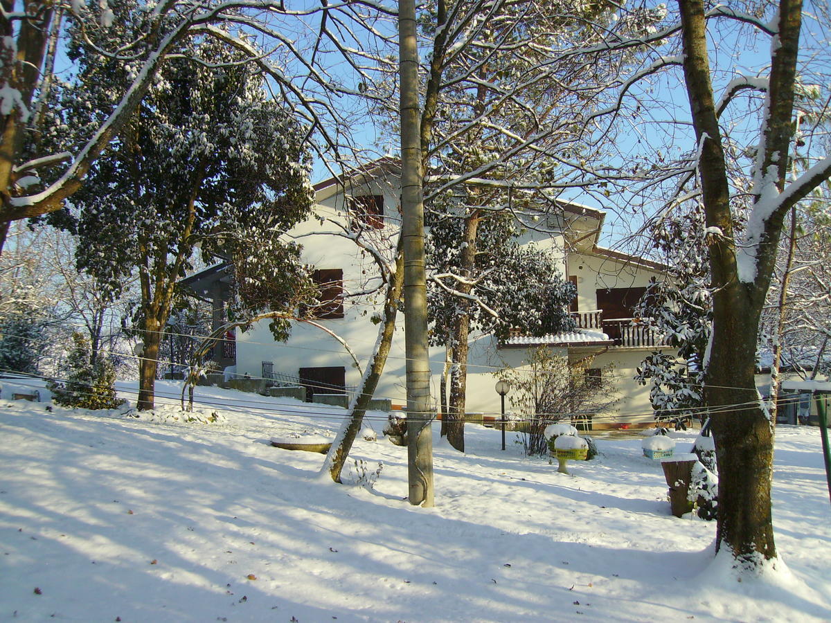 Il Prato Bed & Breakfast Предапио Екстериор снимка